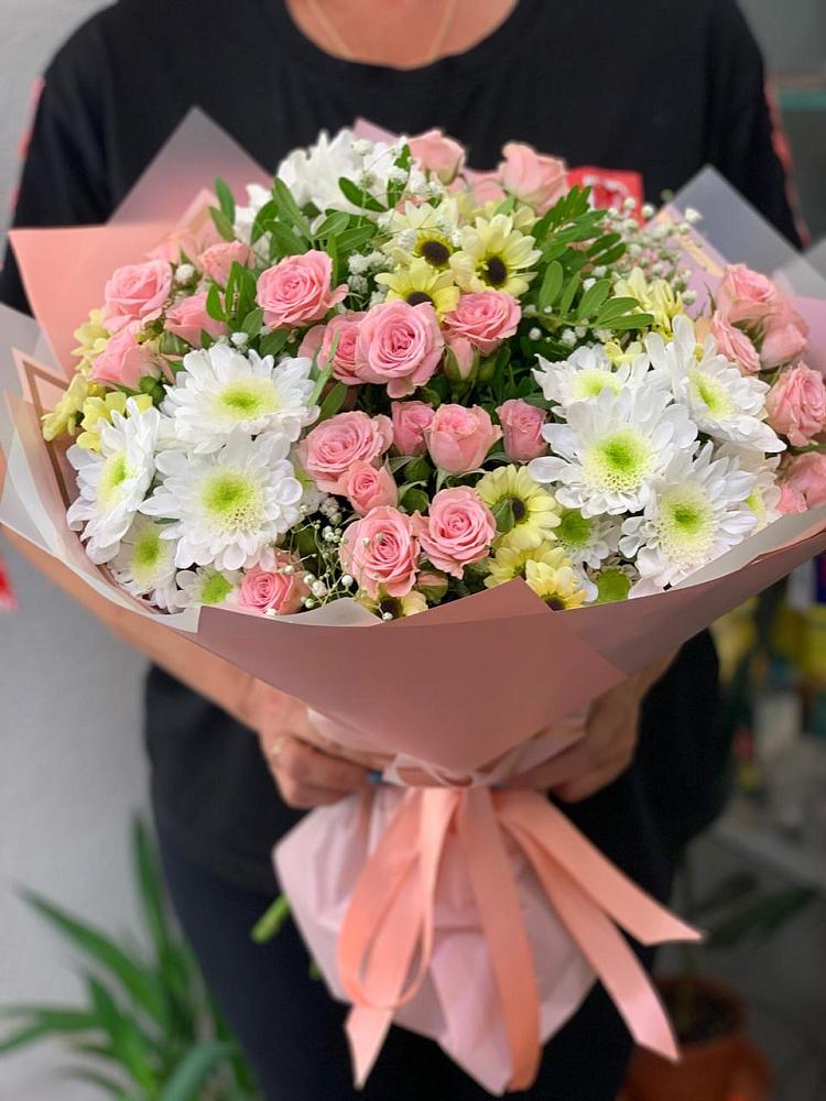 Букет цветов из: Розы и Хризантемы в Ташла