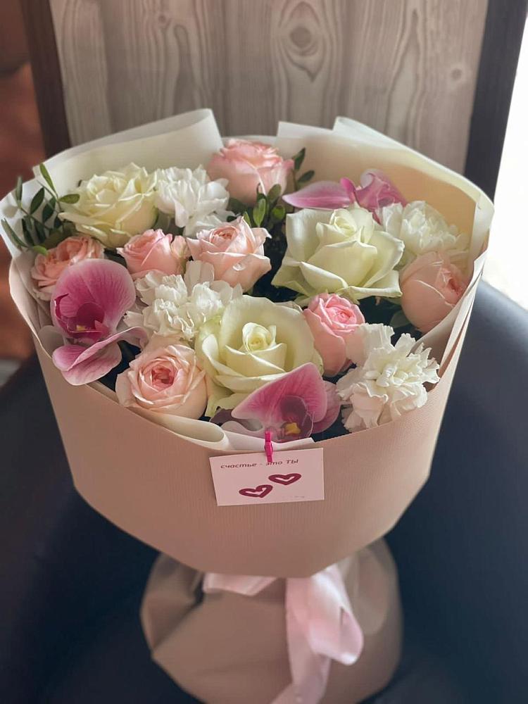 Букет цветов из: Орхидеи, Розы и Гвоздики в Ташла