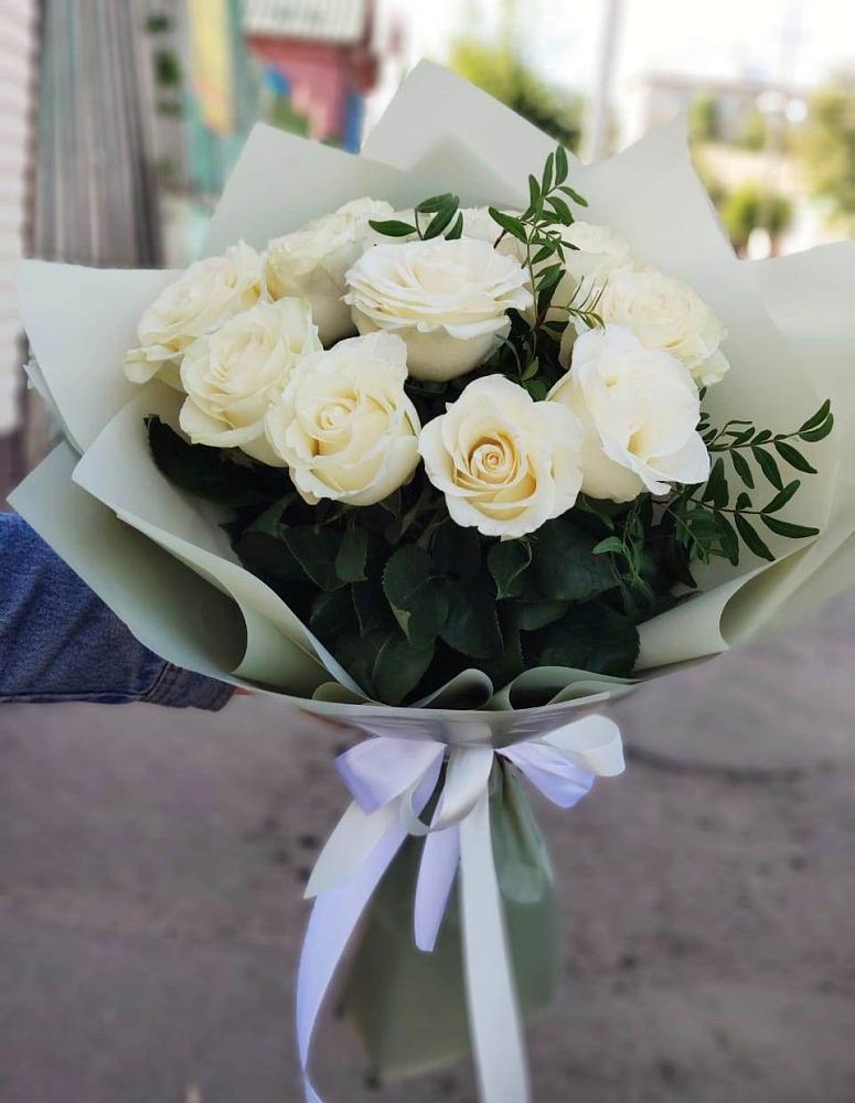 Букет Белые розы Проуд в Ташла