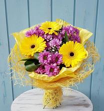 Букет цветов из:  Хризантемы и Герберы #REPLACE_PRED# Ташла