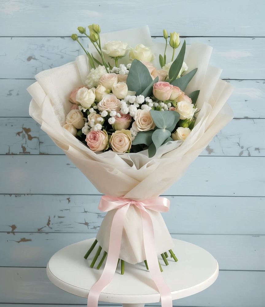 Букет цветов из: Розы и Лизиантусы в Ташла