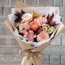 Букет цветов из:  Гвоздики, Хризантемы и Розы в Ташла