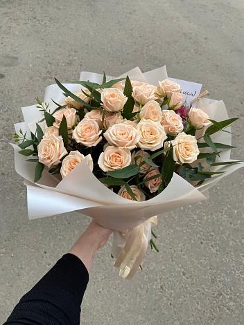 Букет Кремовые розы Латте в Ташла