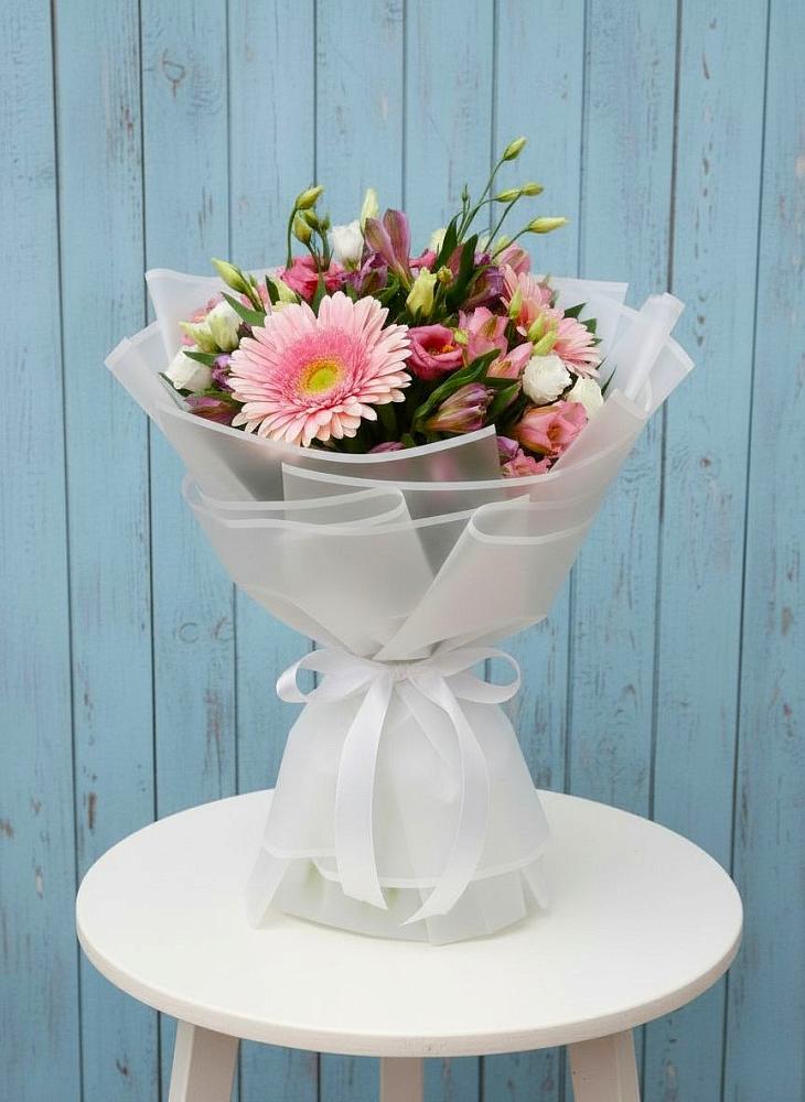 Букет цветов из: Герберы, Альстромерии и Лизиантусы в Ташла