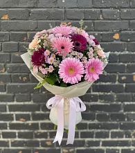 Букет цветов из:  Герберы и Хризантемы #REPLACE_PRED# Ташла