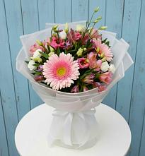 Букет цветов из:  Герберы, Альстромерии и Лизиантусы в Ташла
