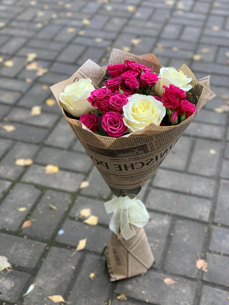 Букет цветов из: Розы в Ташла