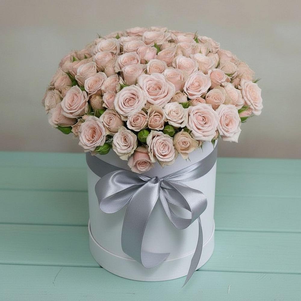 Цветочная композиция из Розы в шляпной коробке в Ташла